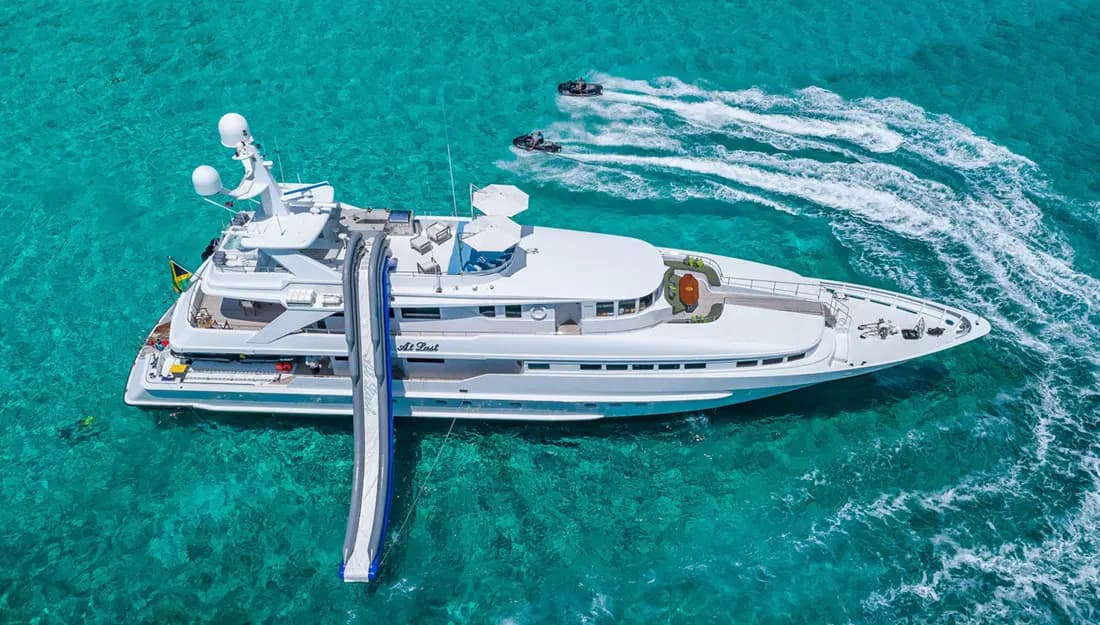 Kulinarische Highlights an Bord: Boot Mieten Türkei mit Genuss verbinden