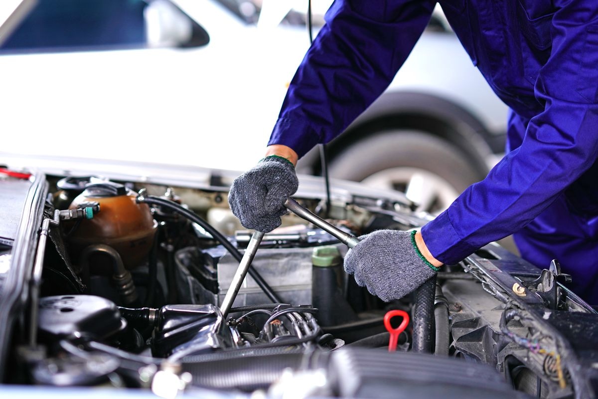 Autowerkstätten mit Reifen in Düsseldorf
