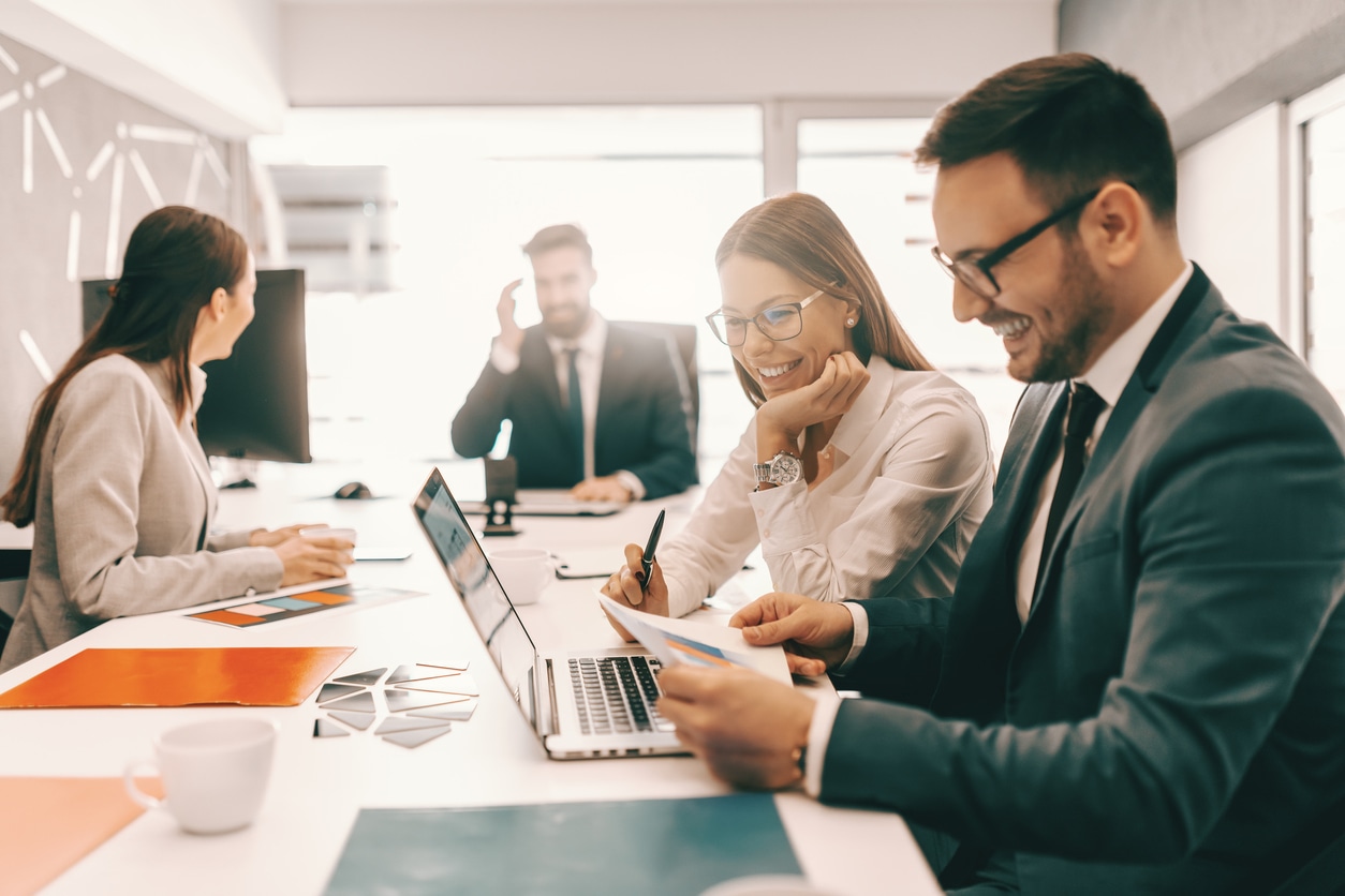 Warum ein Headhunter eine nachhaltige Personalstrategie ermöglicht