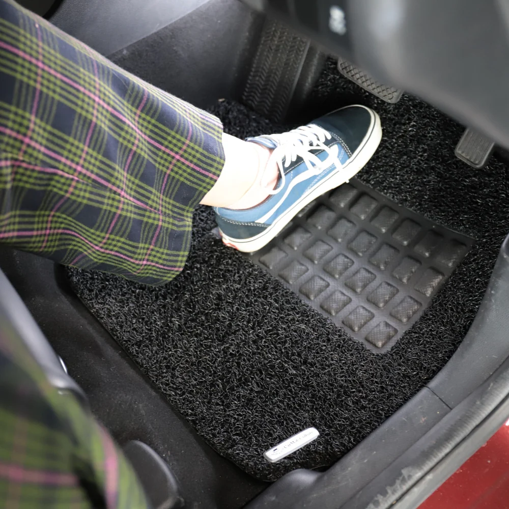 Wie 3D Gummimatten Auto den Fahrkomfort und die Sauberkeit erhöhen