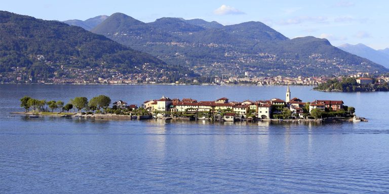 Erleben Sie Cannobio in Echtzeit mit unserer Webcam Lago Maggiore